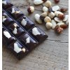 Ikalia Bio Zartbitter Schokolade mit Mandeln, Haselnuss und Rosinen 100g